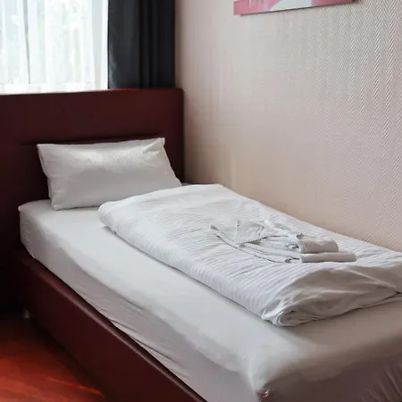 Restauration Schondorfer * Шондорф-ам-Аммерзе